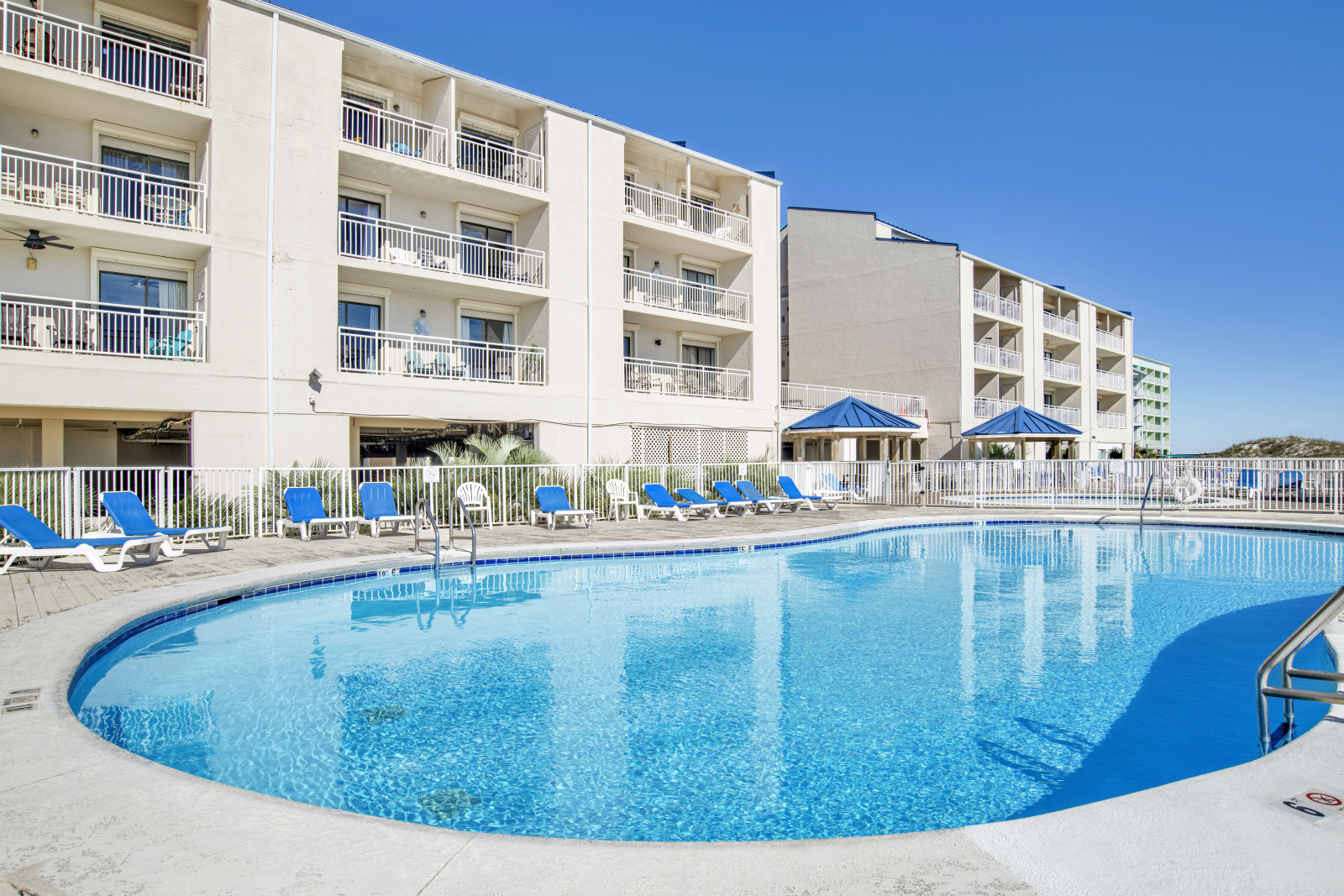 Aqua Breeze Condo à Sugar Beach à Orange Beach, Alabama, États-Unis ~ Grande ville balnéaire remplie d'histoire et de nombreuses aventures et activités d'une journée!
