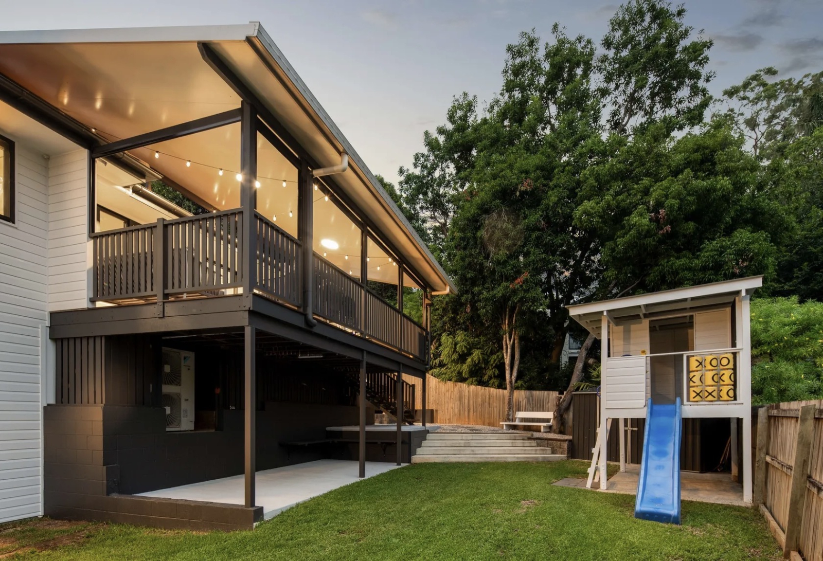 4brm house in inner Brisbane (Camp Hill)