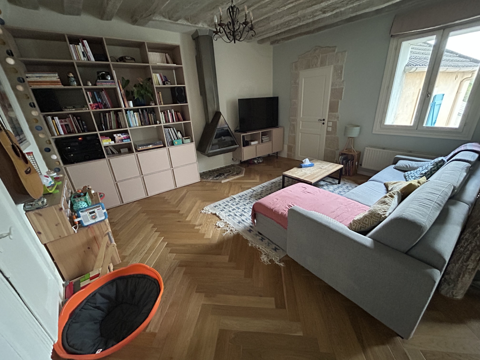 Comfortable and warm house between countryside and Paris