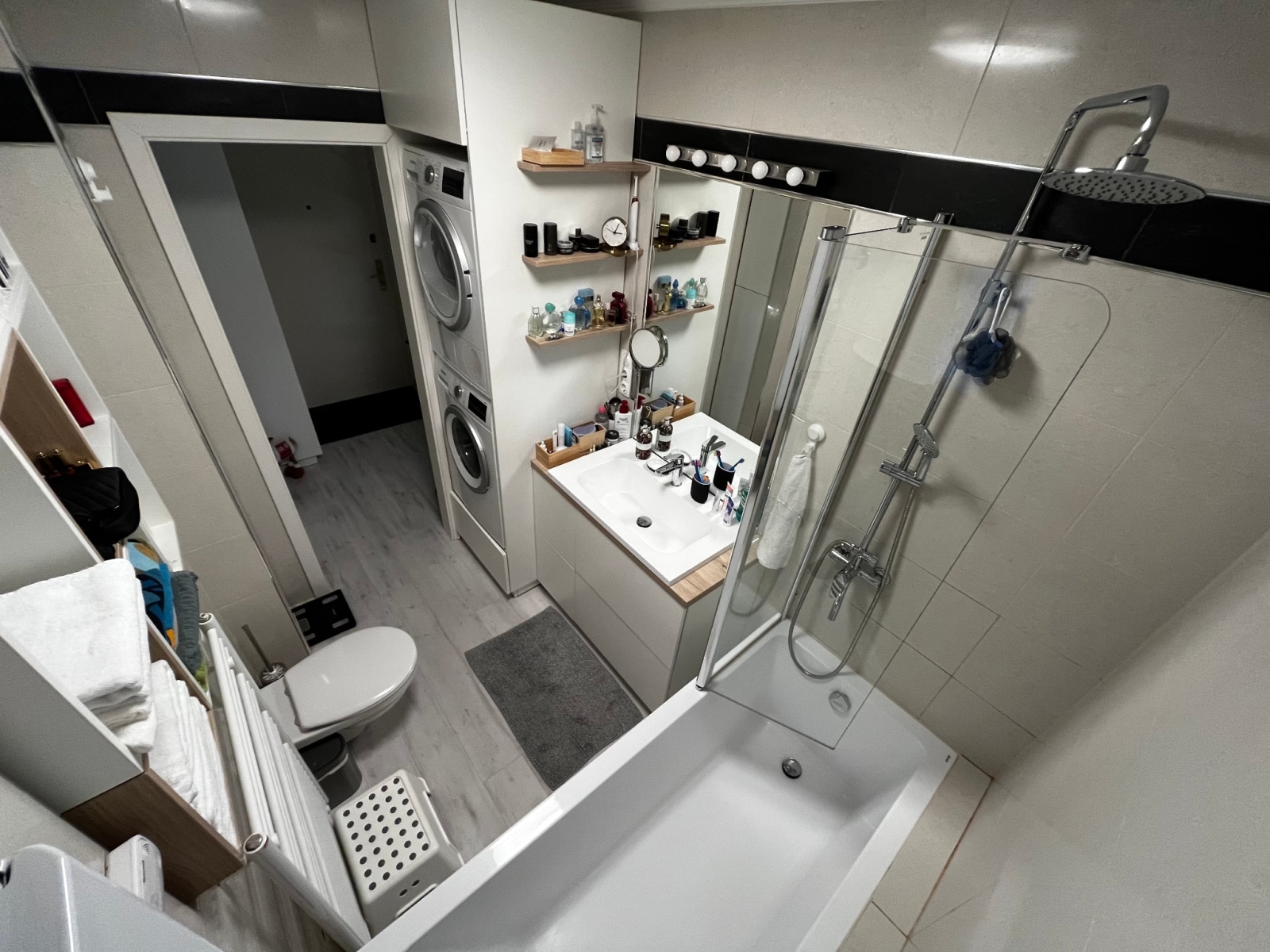 ABIERTO: Precioso apartamento en Budapest, LAKE Balaton a 50 minutos, LAKE Velence a 40 minutos.