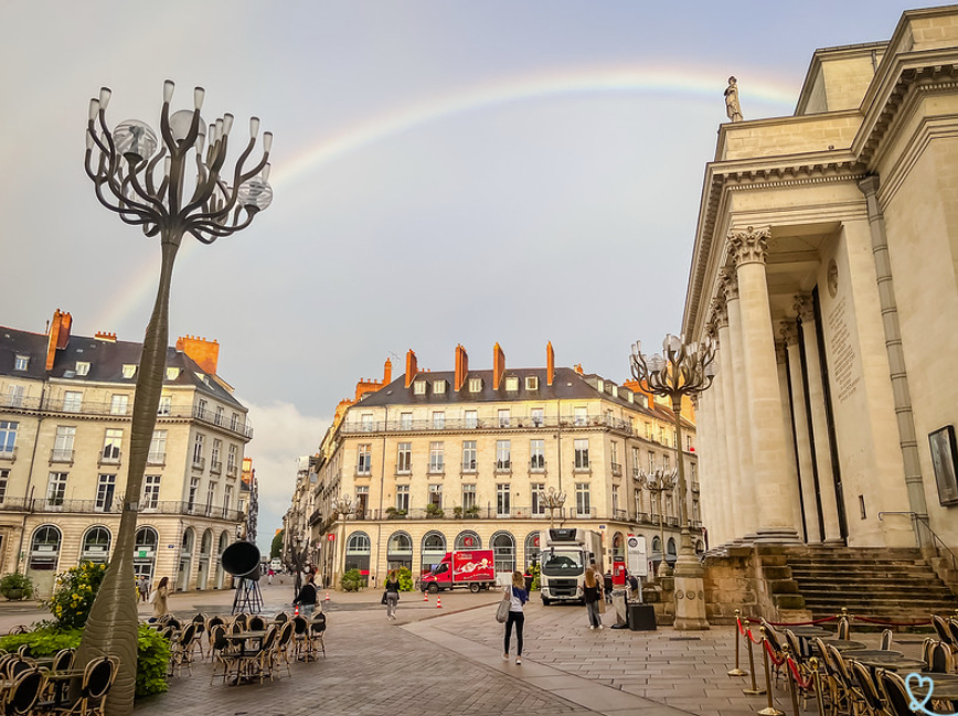 Nantes : la Place Graslin (foto de Loire Lovers)