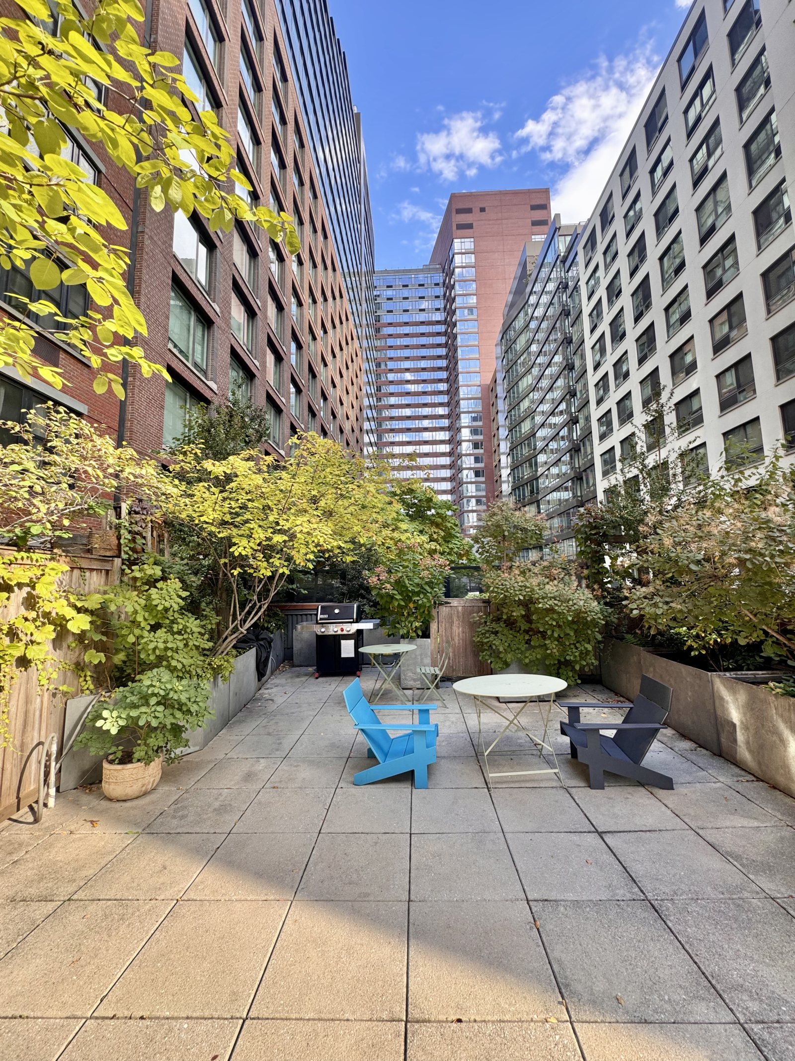 Peaceful Retreat Near Times Square & Broadway