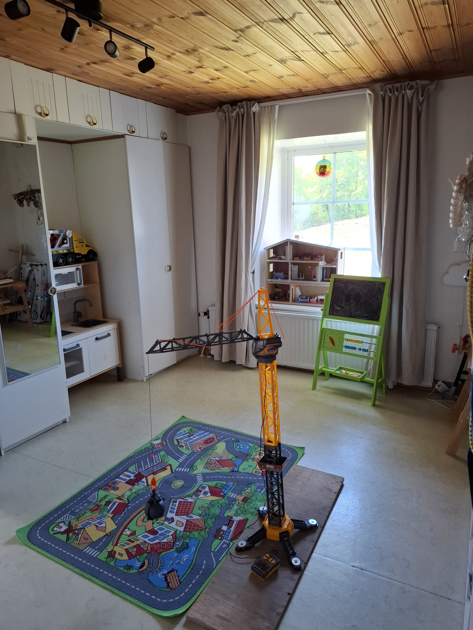 Karakteristiek huis in het Zweedse bos