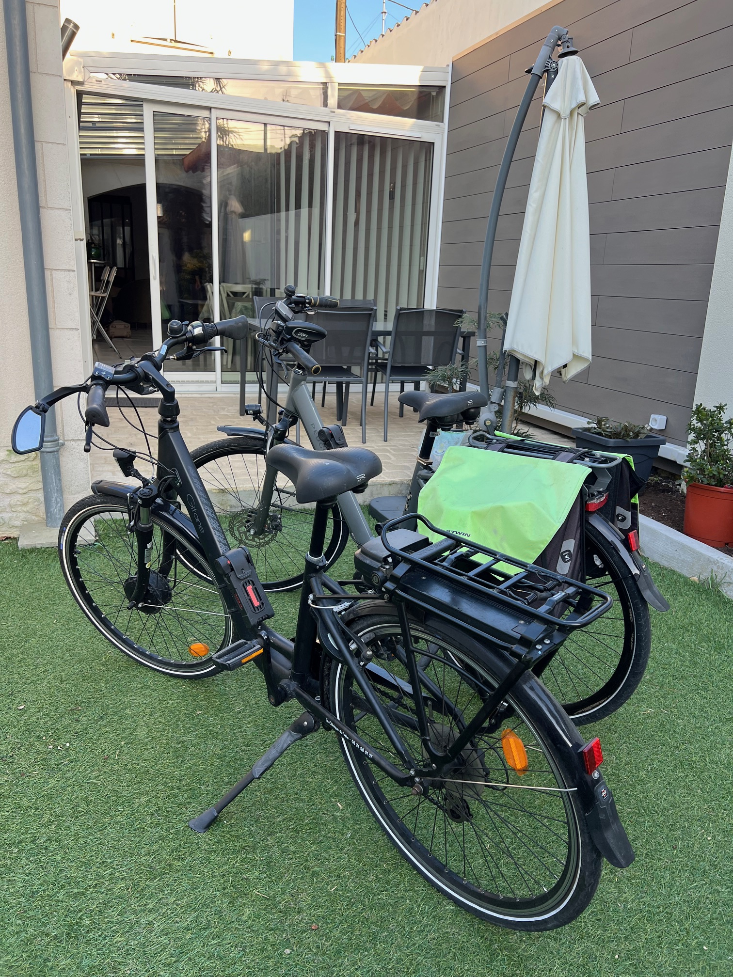 ELECTRIC BIKES ON LOAN
