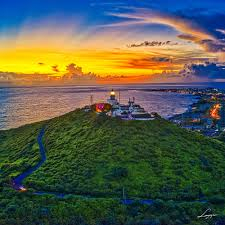Farol de Phare des Mamelles, bela vista de Dakar, museu e um lugar agradável para bebidas ao pôr do ...