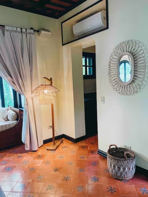 Villa méditerranéenne avec piscine privée à quelques pas de la plage