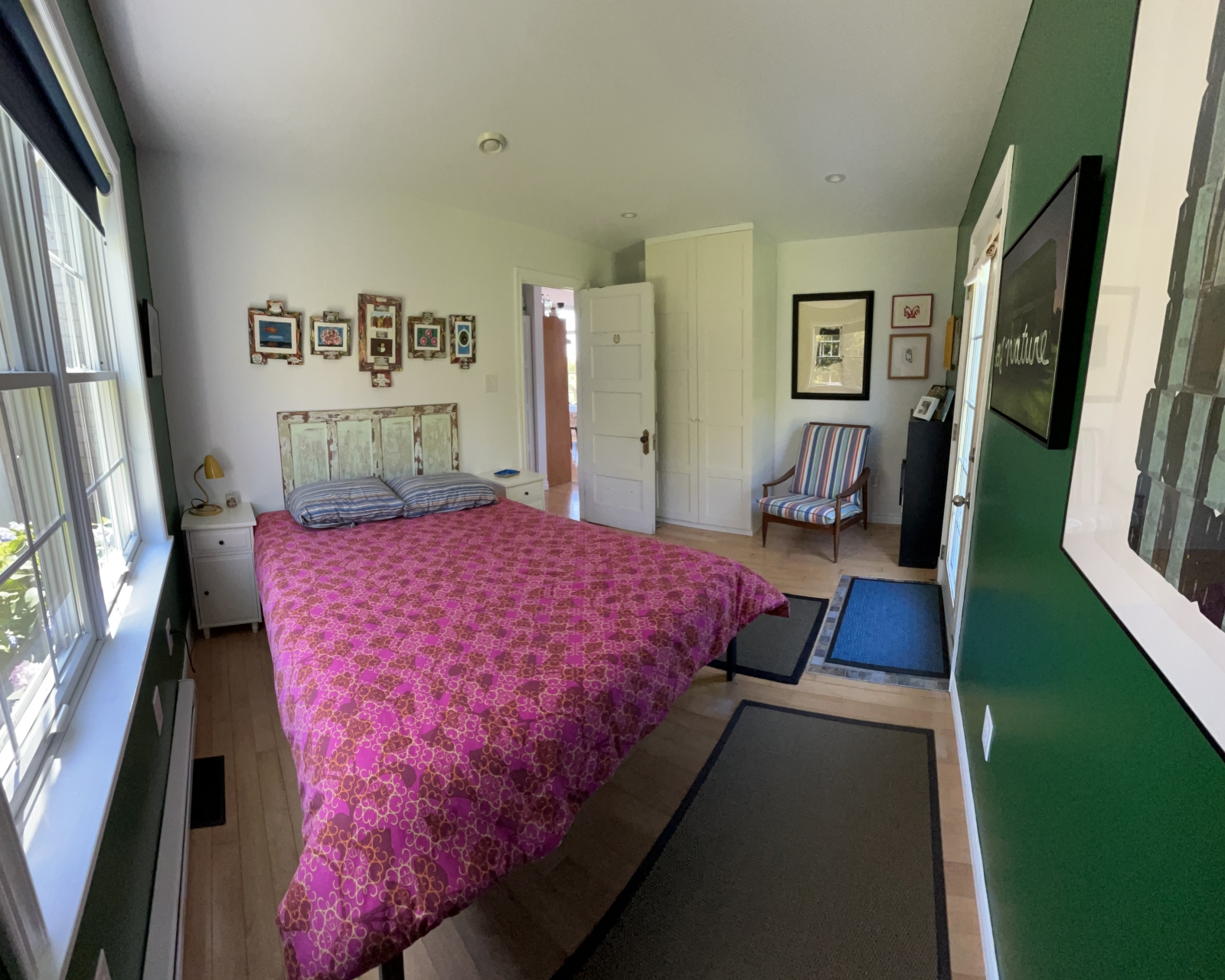 1st floor bedroom with queen bed