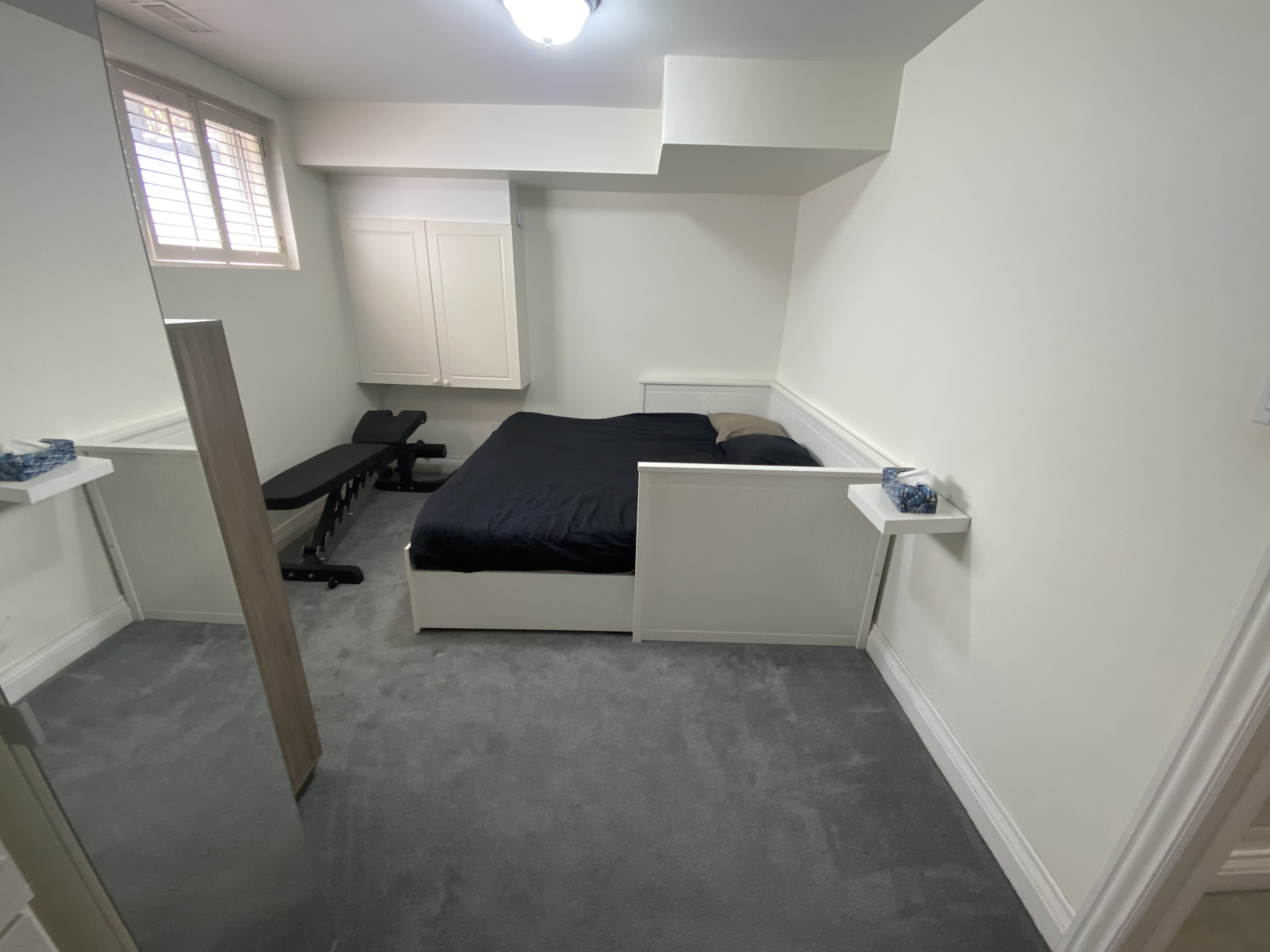 Twin day bed turns into a King on lower level