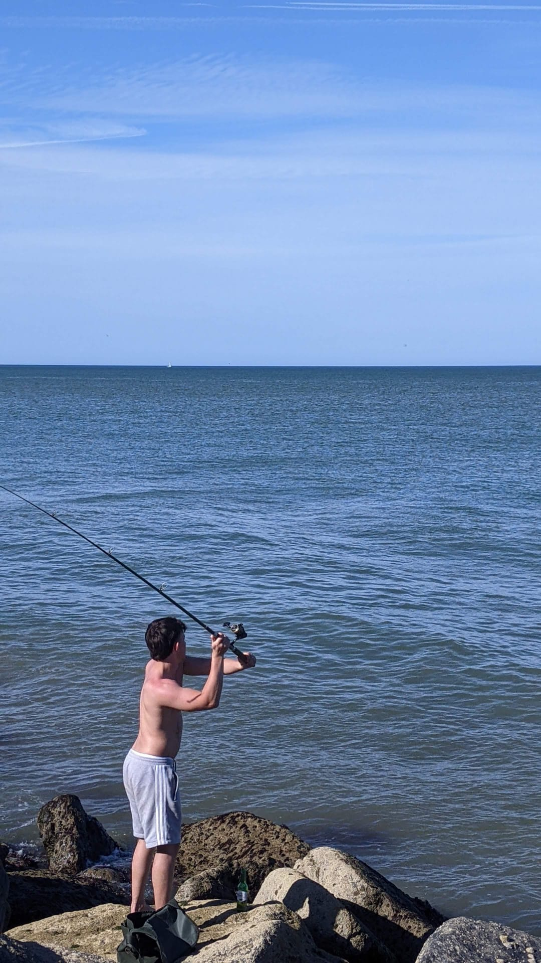 Uitstekend vissen op zeebaars. Mei - september