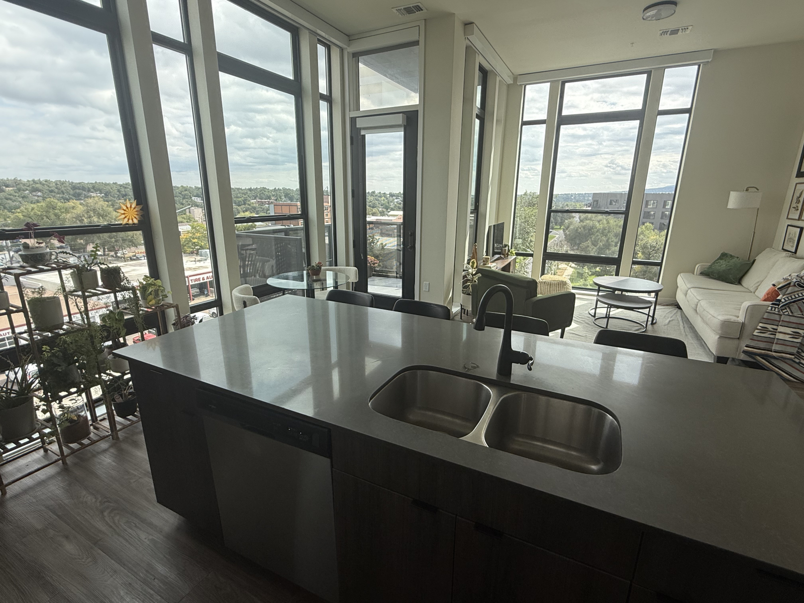 Downtown apartment in secure building. 2 bedrooms, heated pool, close to tons of Colorado activities