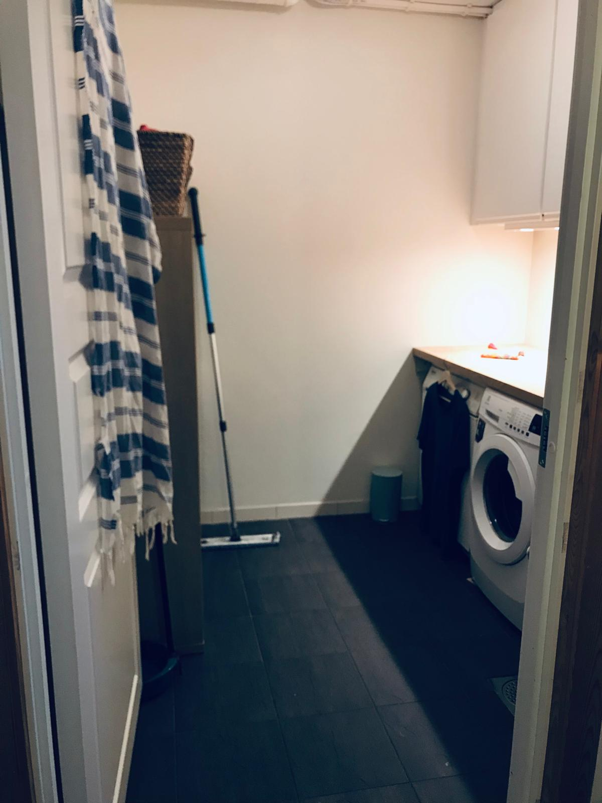 Washing room with washer and dryer