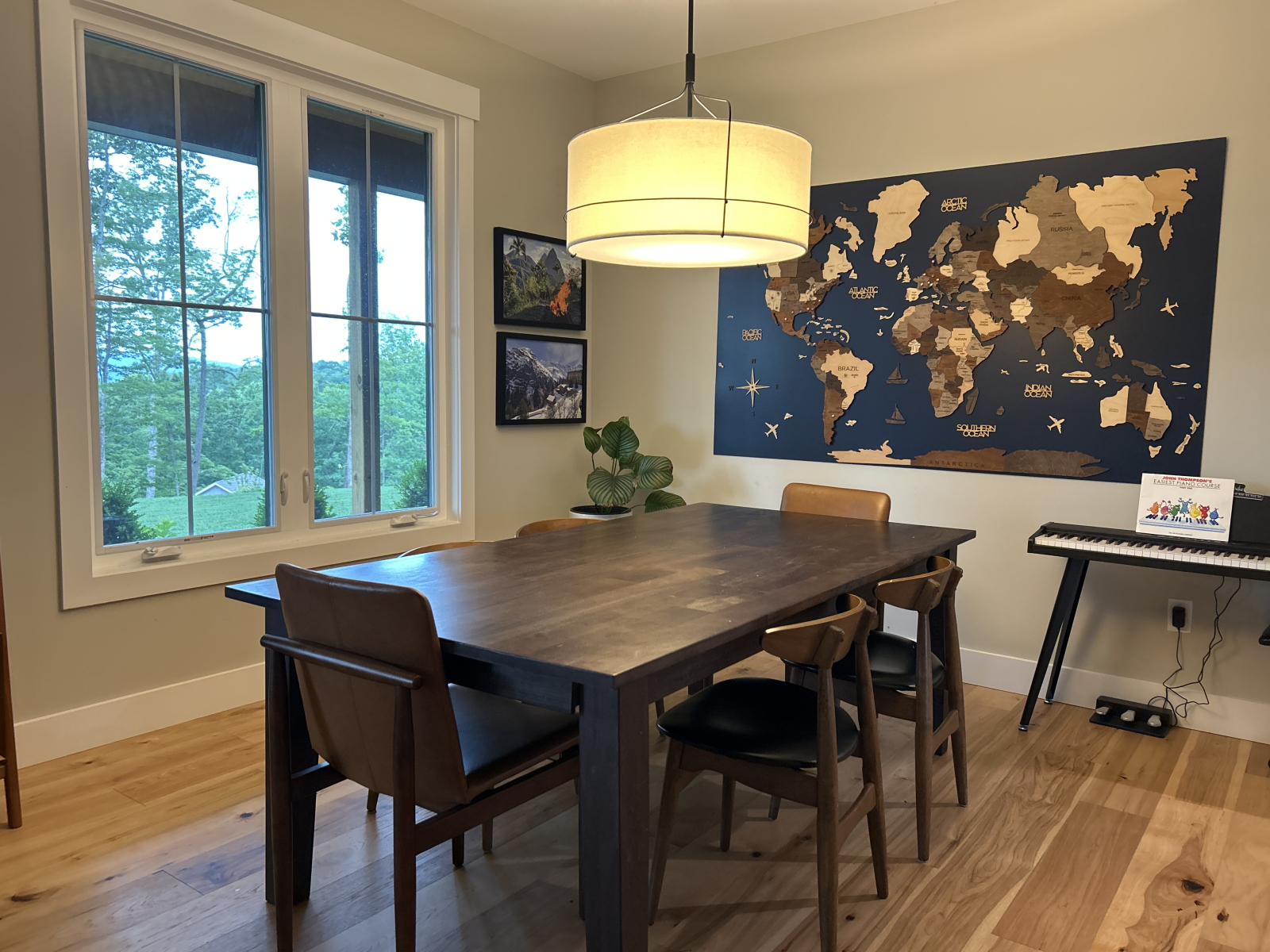 Salle à manger/table avec 6 chaises