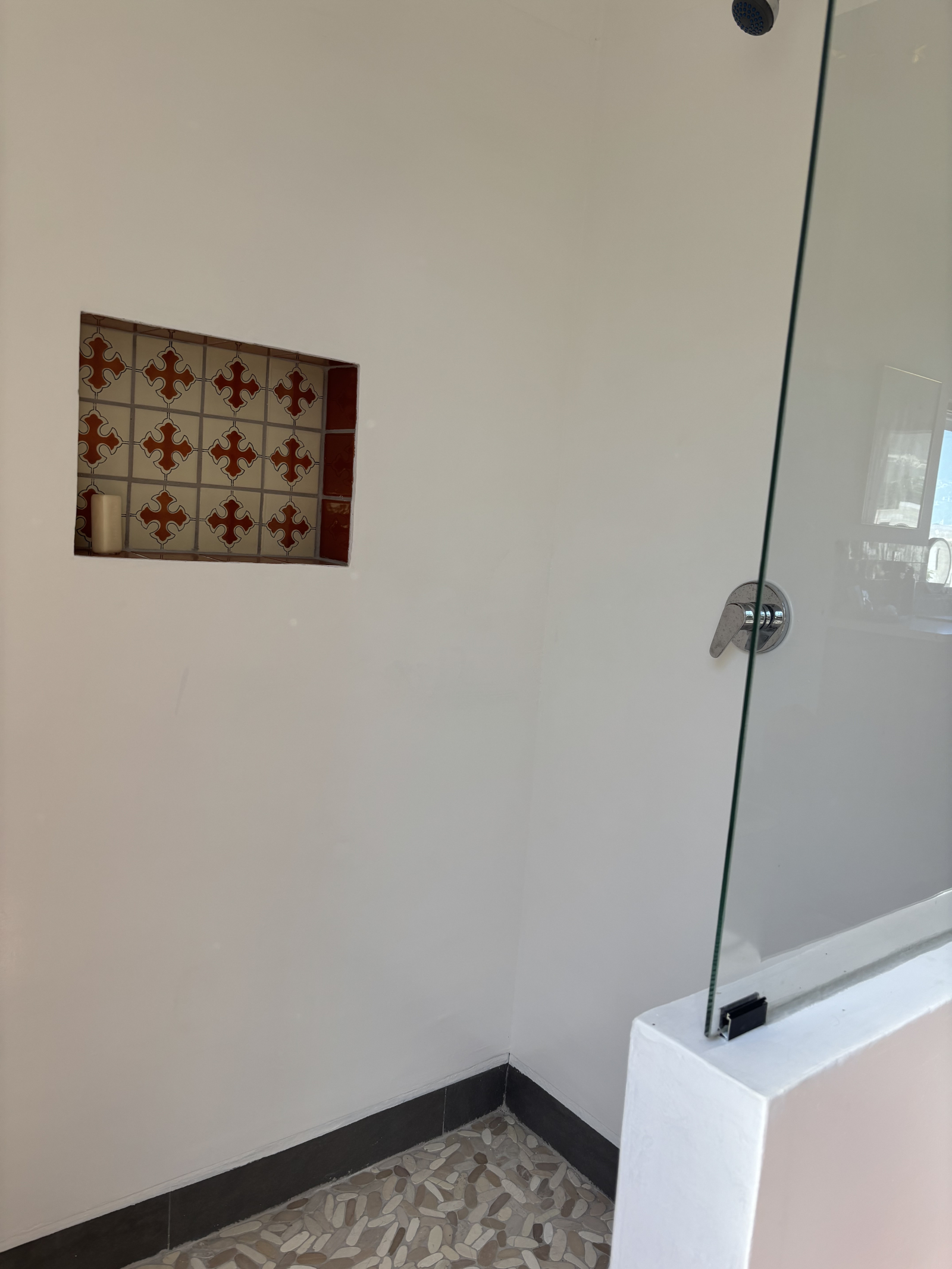 Shower in 2nd main house bath