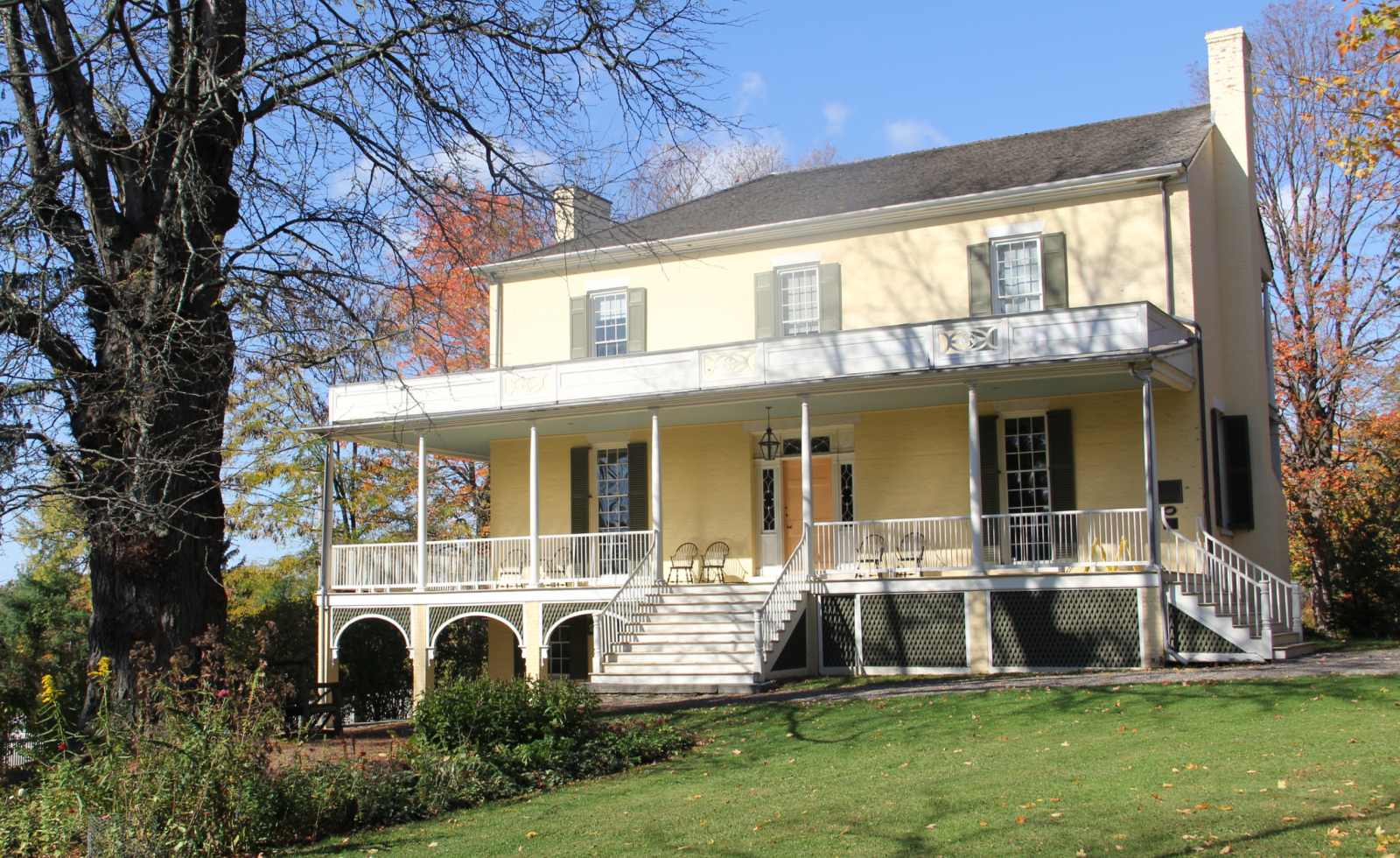 La maison historique de l’artiste Thomas Cole, juste de l’autre côté de la rivière d’Olana, à 9 minu ...