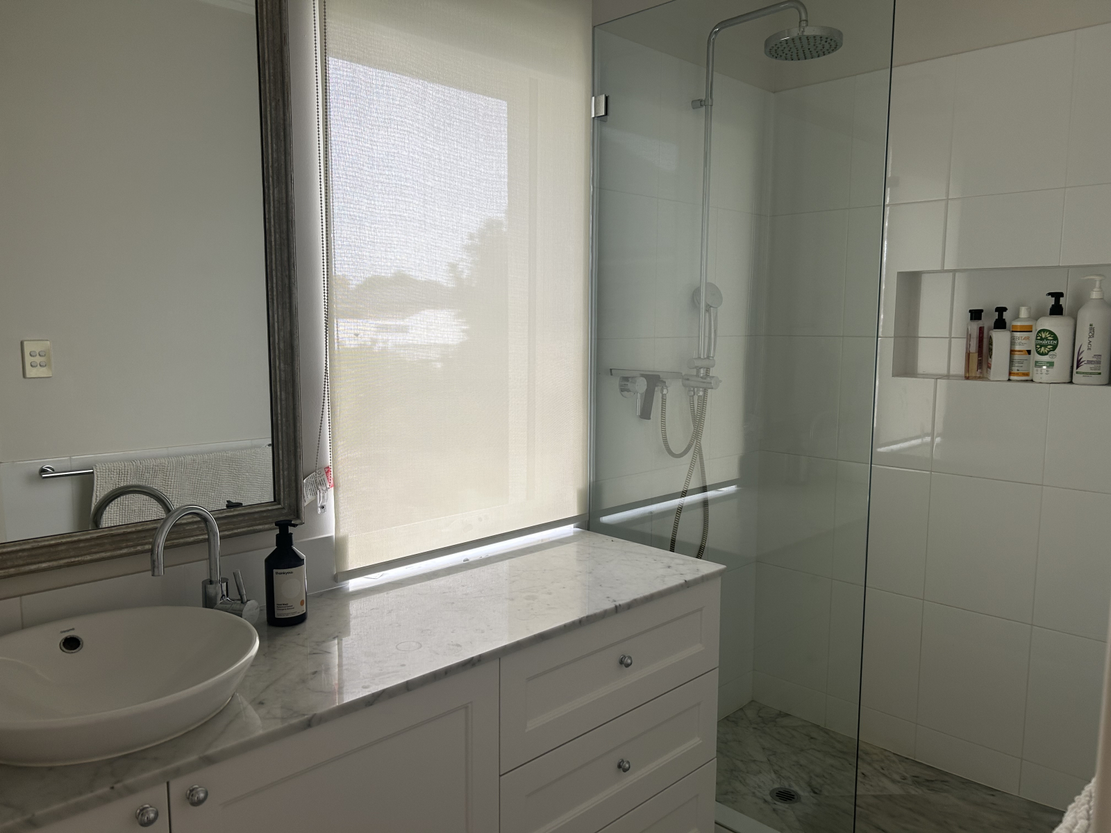 Lovely home near river and close to city