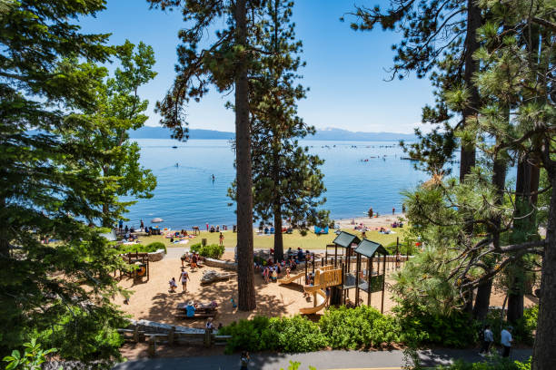 Woodsy Lake Tahoe Lodge