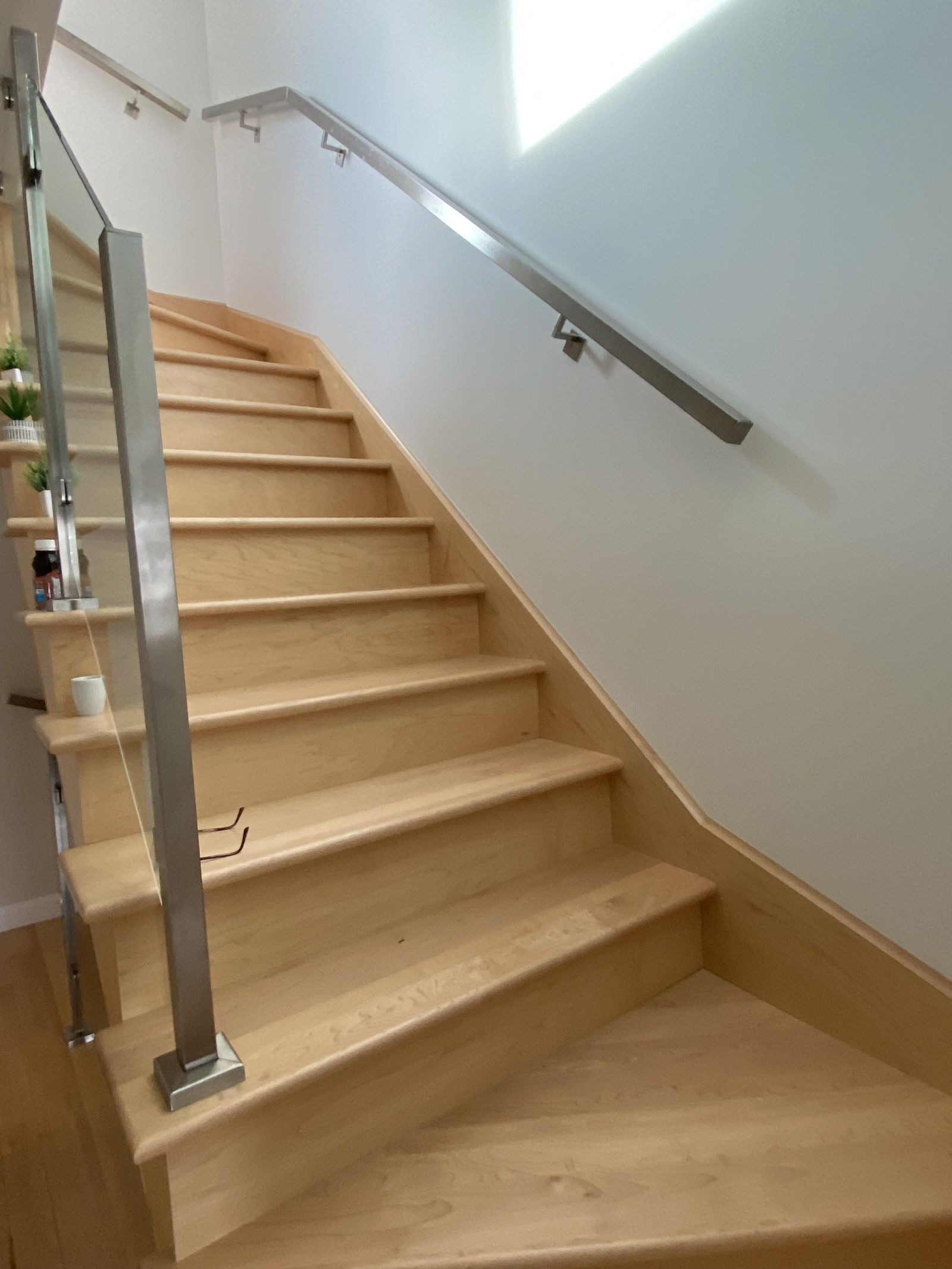 Staircase to the mezzanine