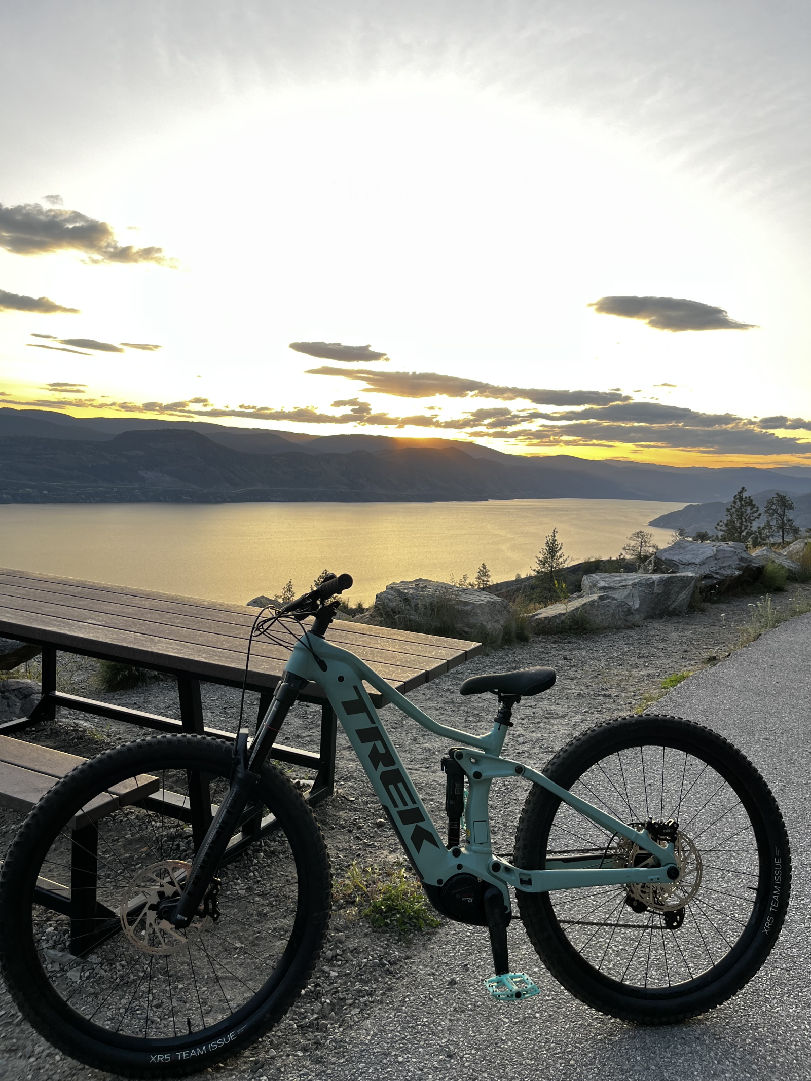 El Ferrocarril del Valle de Kettle es un sendero estupendo para ir en bici o caminar, con vistas imp ...