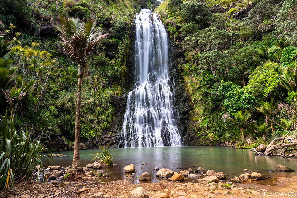 Karekare Waterfall - 40 minute drive