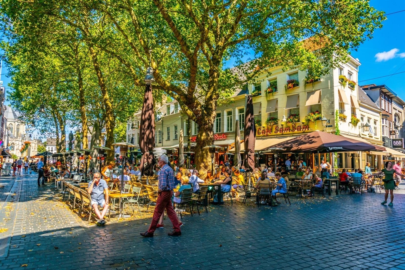 Lots of cafes and restaurants in Breda