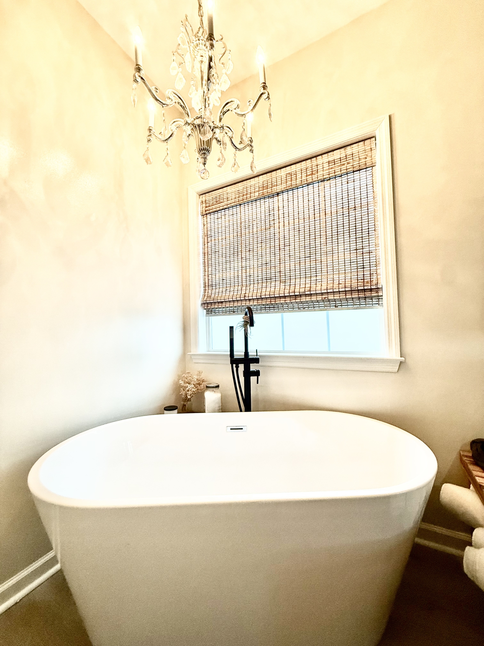 Renovated Charleston Home with Beautiful Water Views, Close to Historic Downtown & Beaches