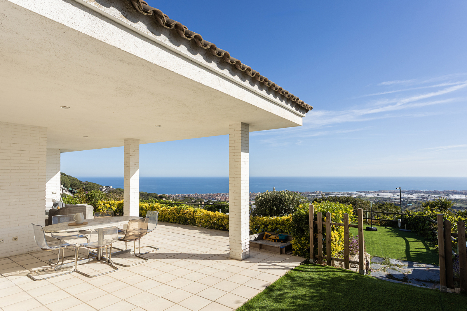 Viewpoint House