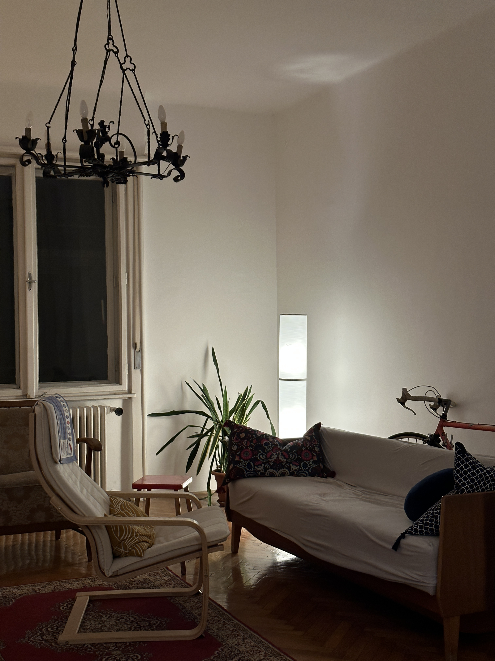 Open-plan spacious, bright apartment in Central Budapest