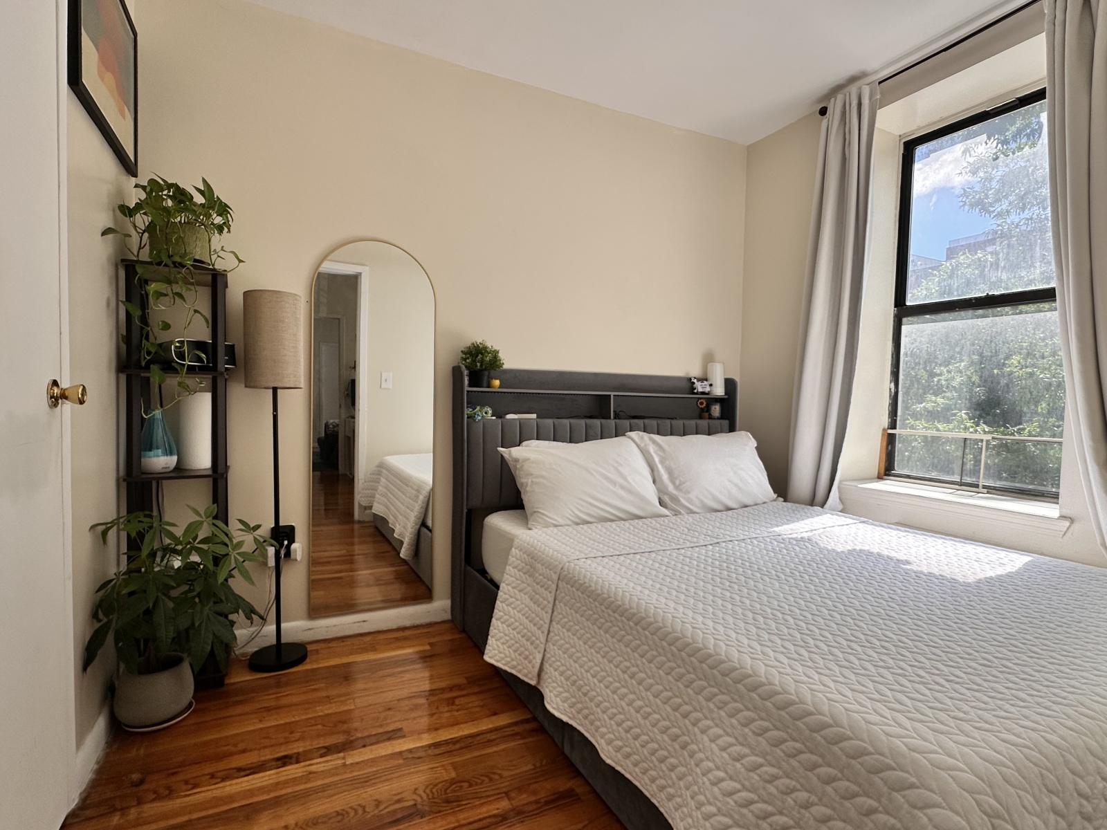 Cozy two bedroom apartment, NYC