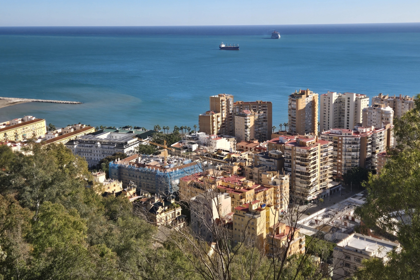 View from Gibralfaro hill over our apartment and La Malagueta