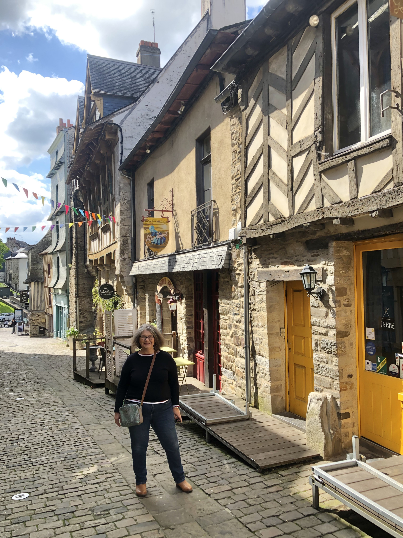 Cidade medieval de Vitré Bretanha, além de um incrível castelo de conto de fadas