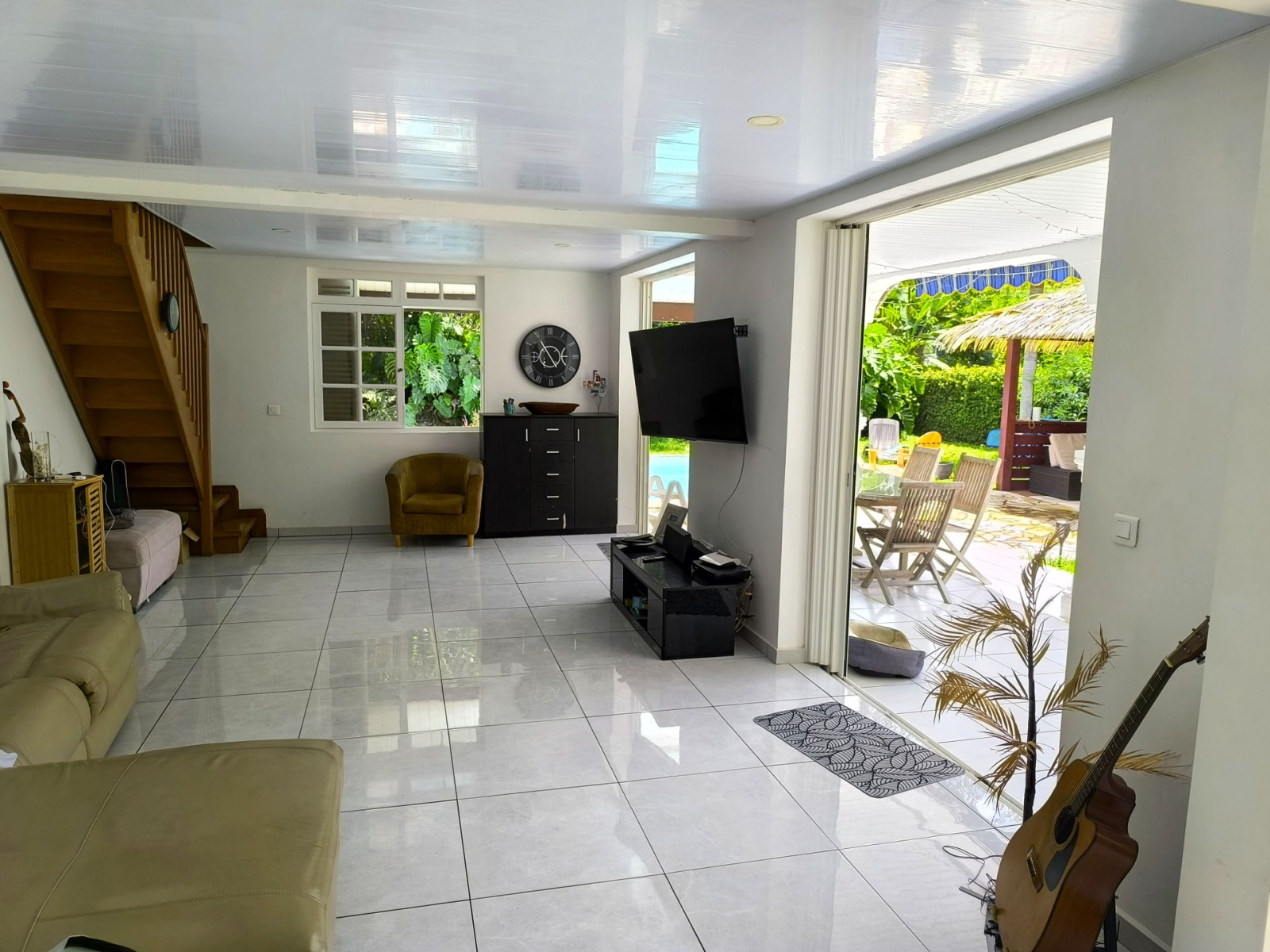 Villa familiar com piscina e cinema em casa no Taiti