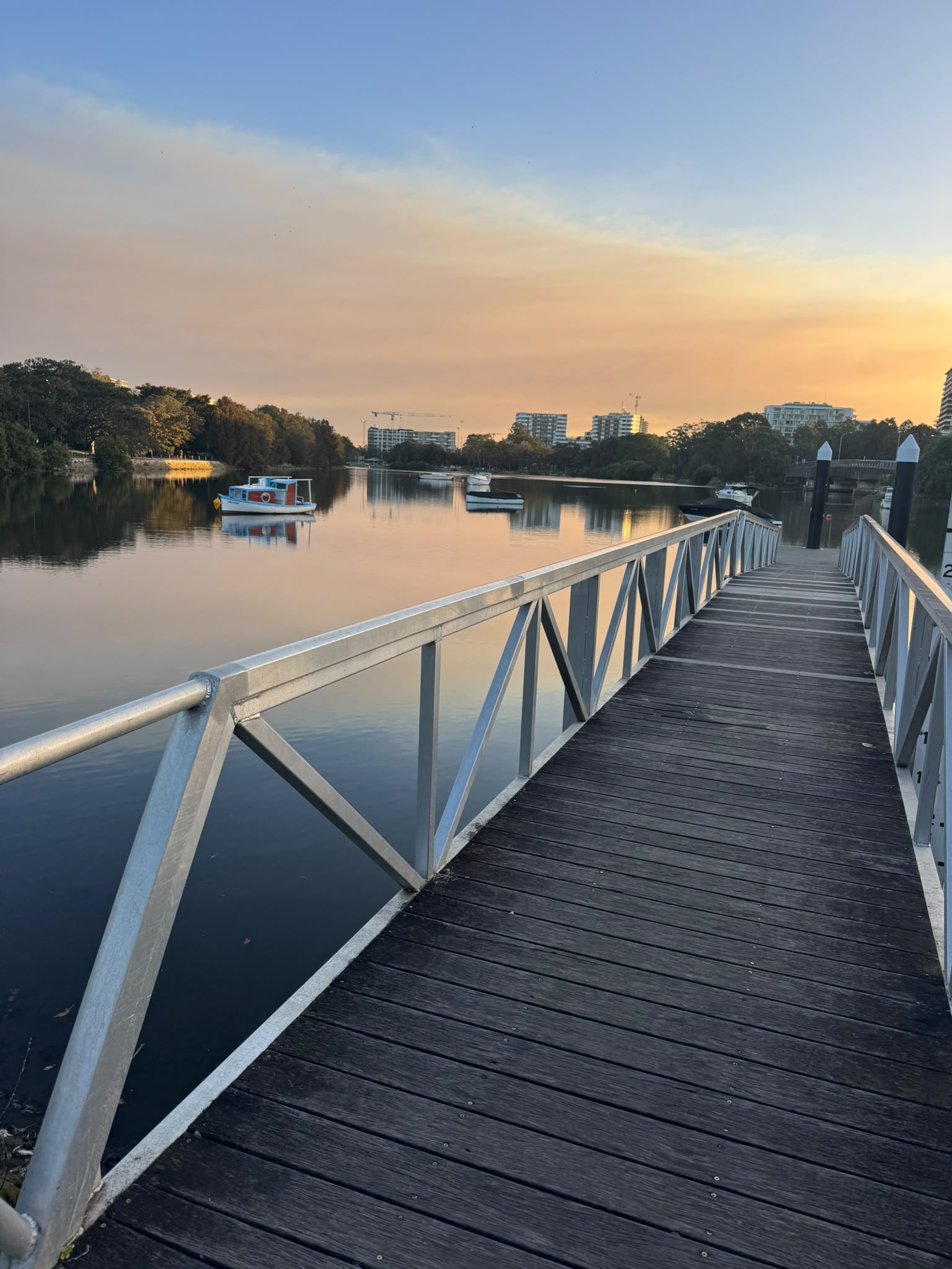 Cooks River n’est qu’à quelques pas de route.