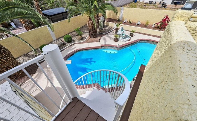 Spacious 4 Bed, 3 Bath Family Friendly Home