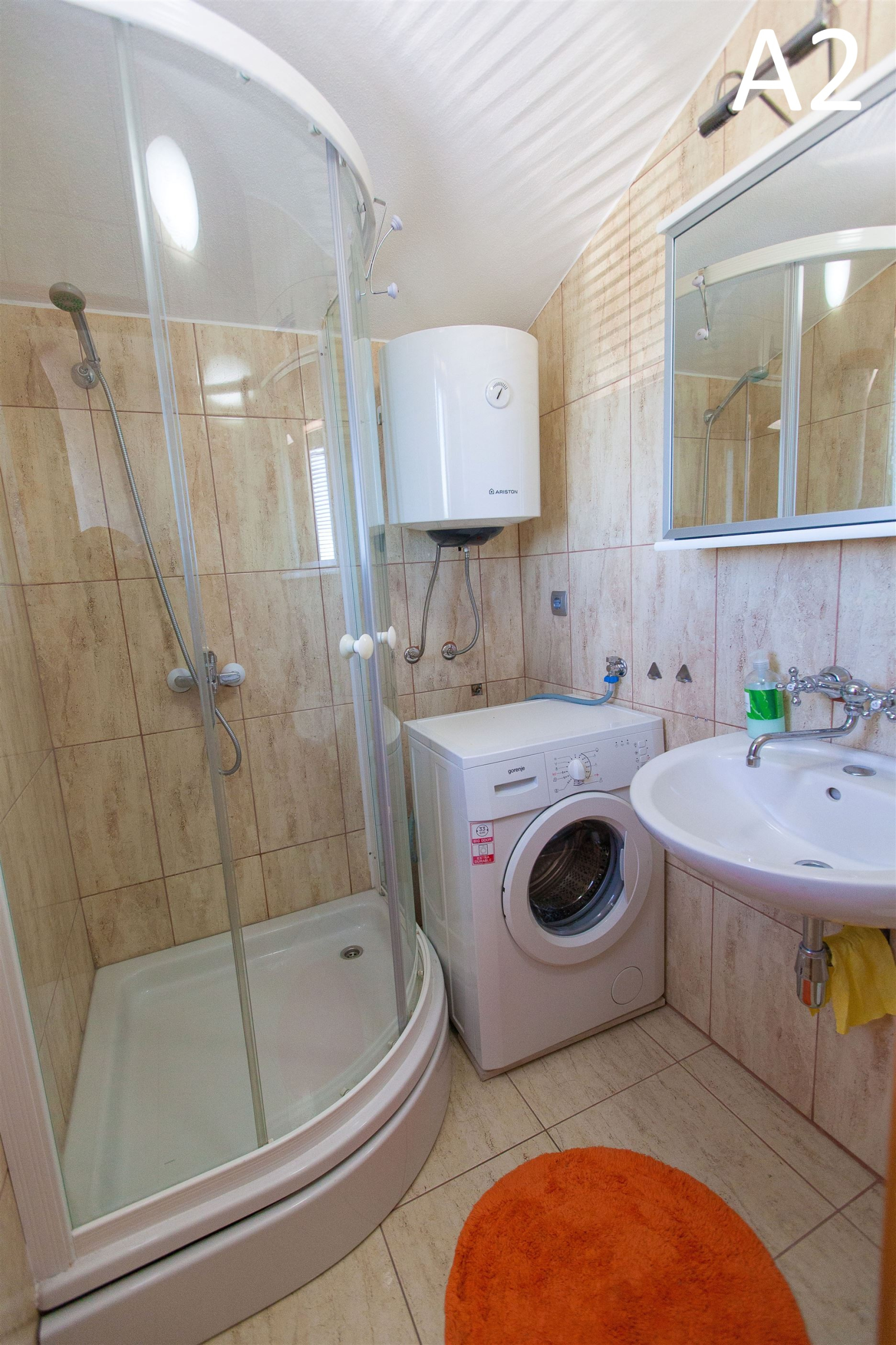 Spacious family apartment with terrace & sea view near Crikvenica