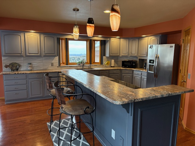Morrison neighborhood with privacy but great proximity to Red Rocks Amphitheater, Denver and the Colorado mountains