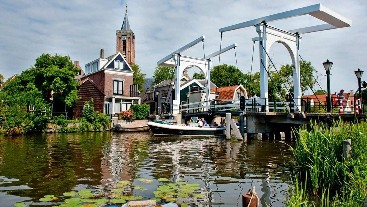 Apartamento brilhante na região de Amsterdã