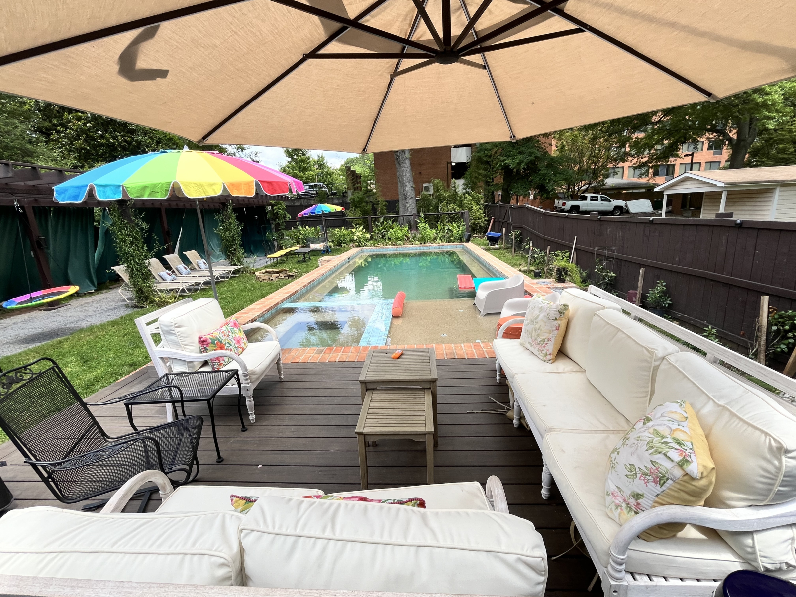 Oasis en el patio trasero