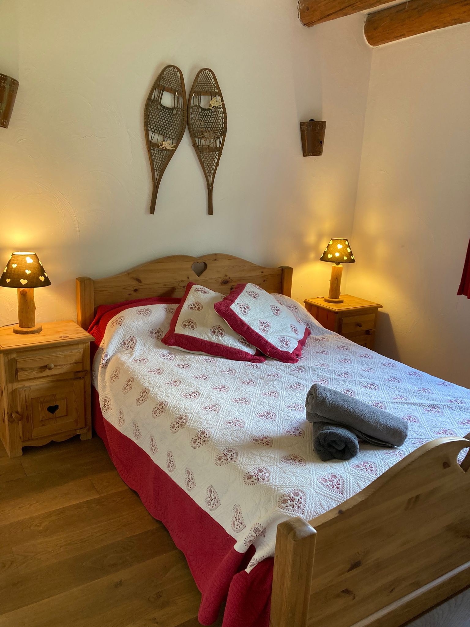 Sunny family chalet at the gateway to the Mercantour National Park