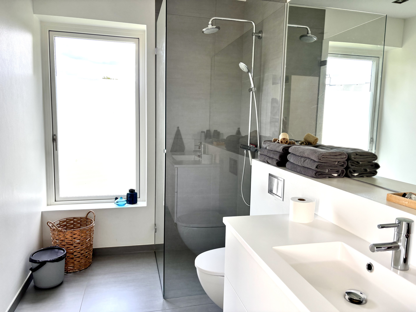 Casa de banho com chuveiro