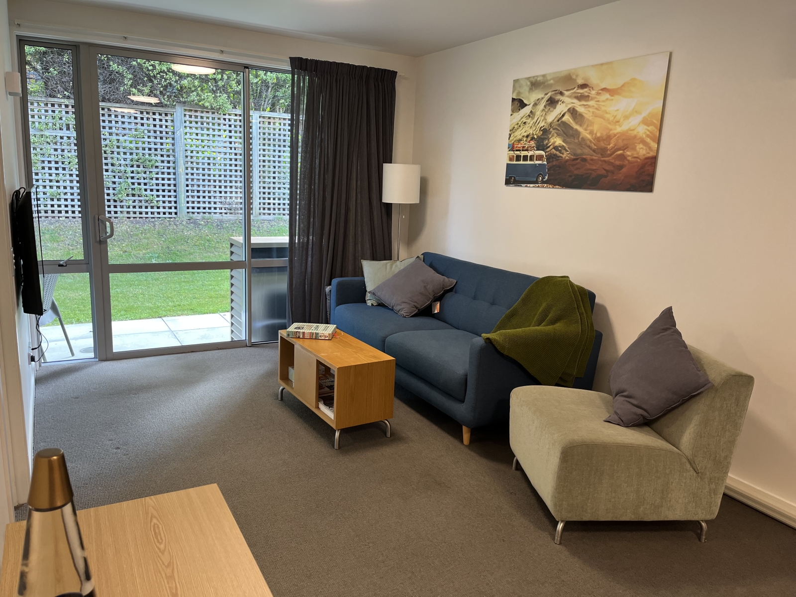 Apartment in the heart of town with car available!
