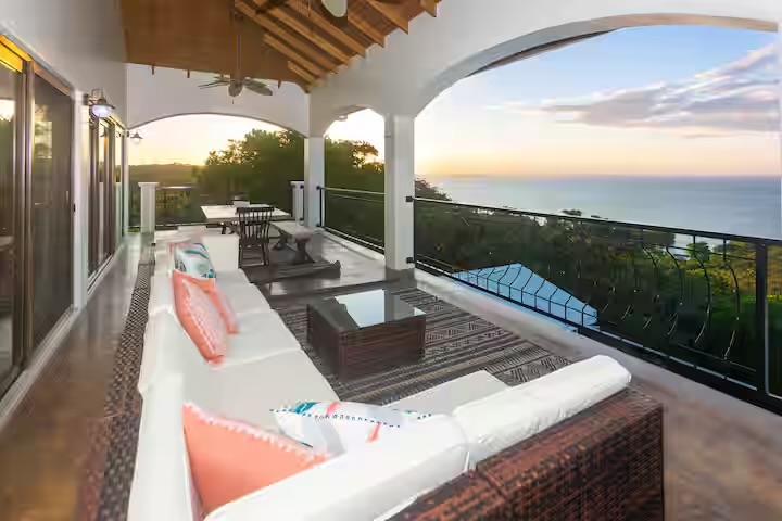 Apricari-villa
