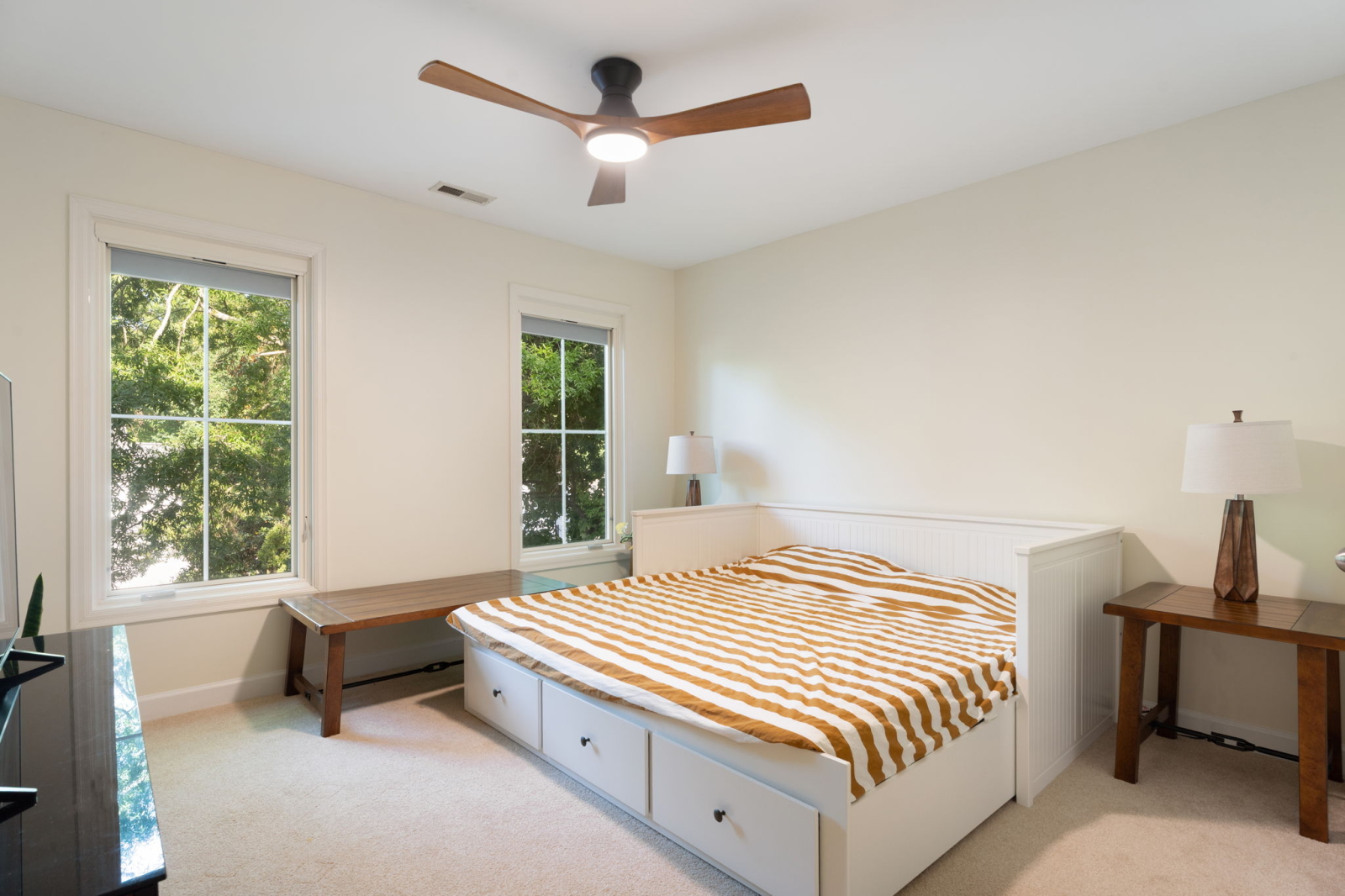 Vicino al centro 5BR + Ufficio Grande casa con cortile a Raleigh, NC