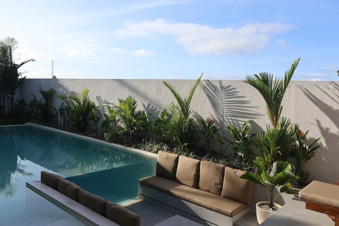 Esterno e area piscina (spazio condiviso)