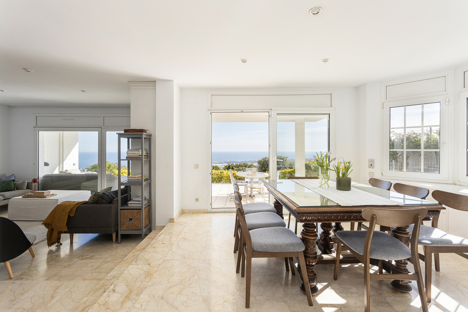 Viewpoint House