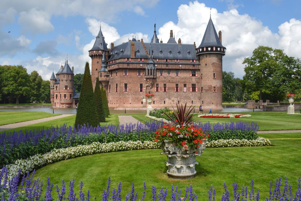 Kasteel de Haar a Haarzuilen a 30 minuti di auto