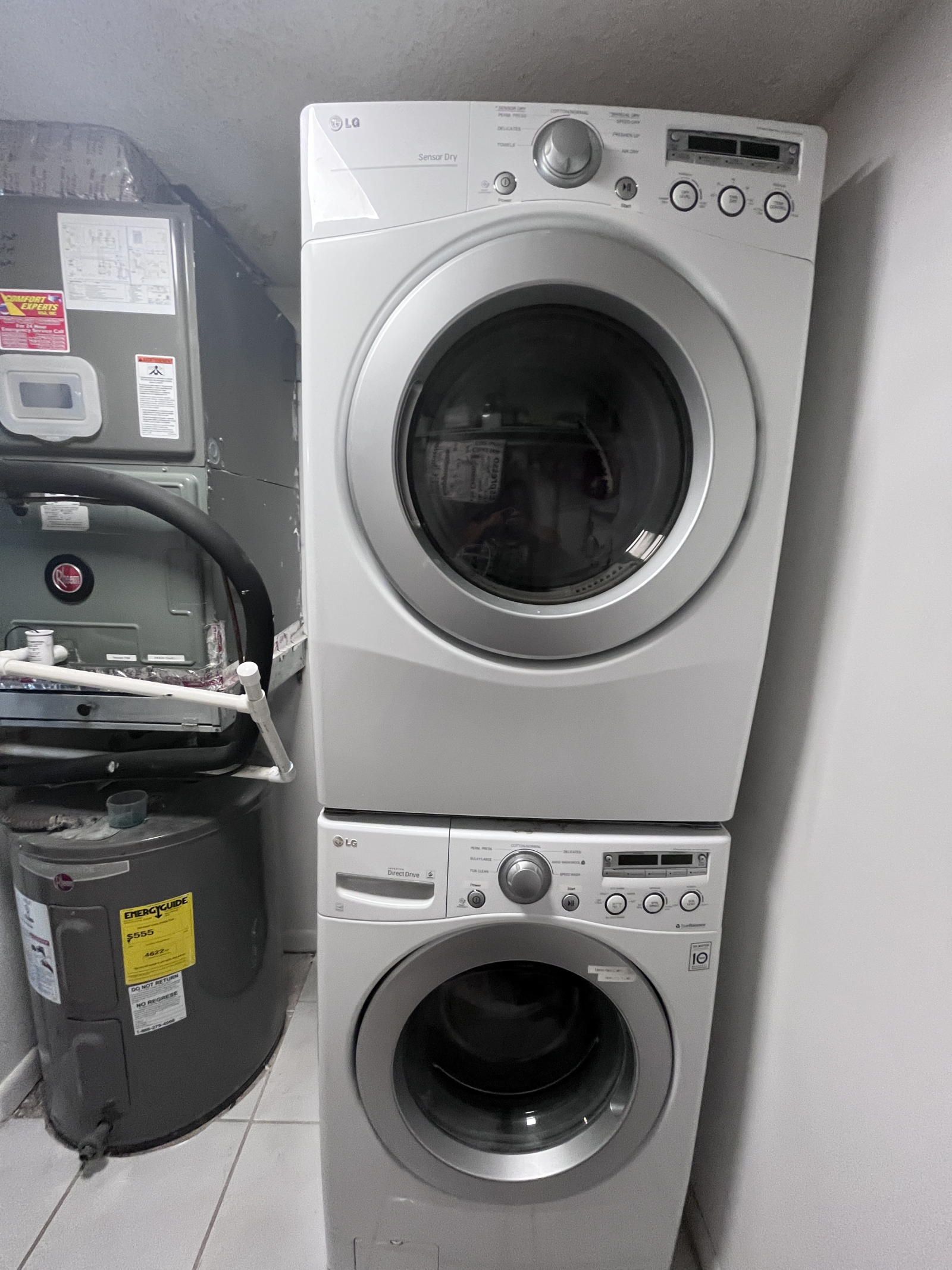 Full size washer and Dryer, Electric Hot Water and AC unit in the mechanical room
