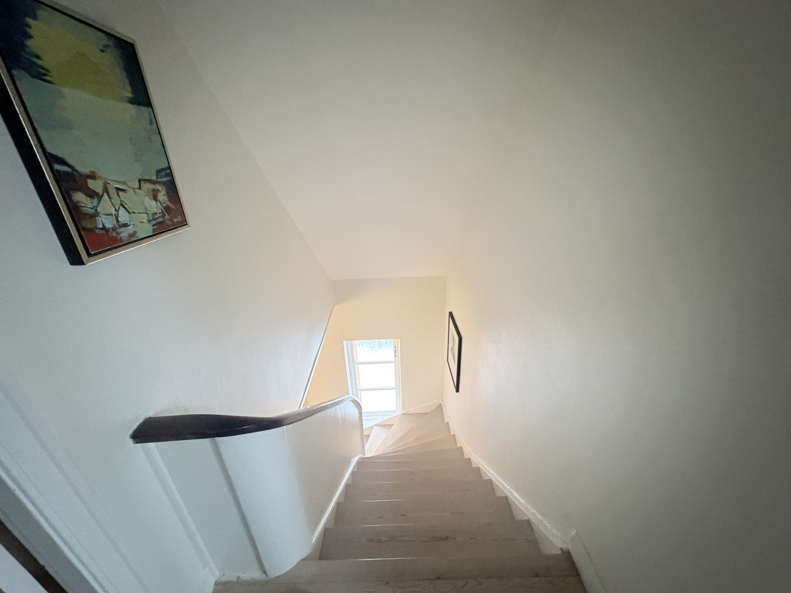 Staircase to the 1. floor.