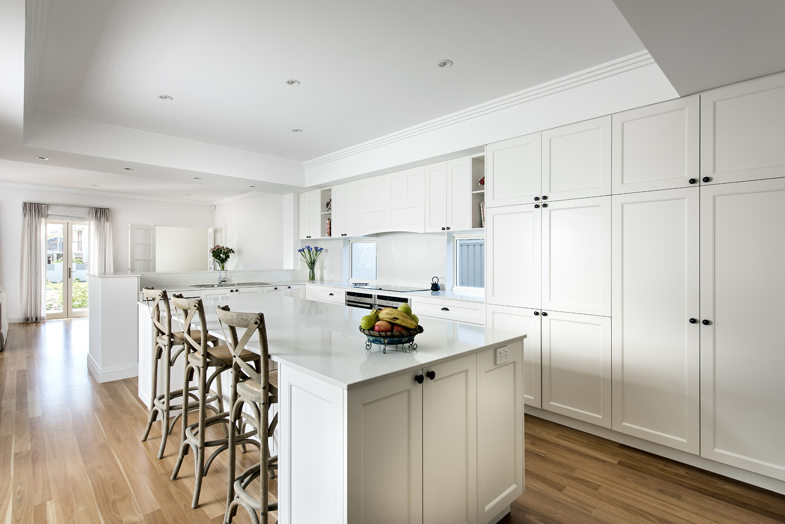 Lovely home near river and close to city