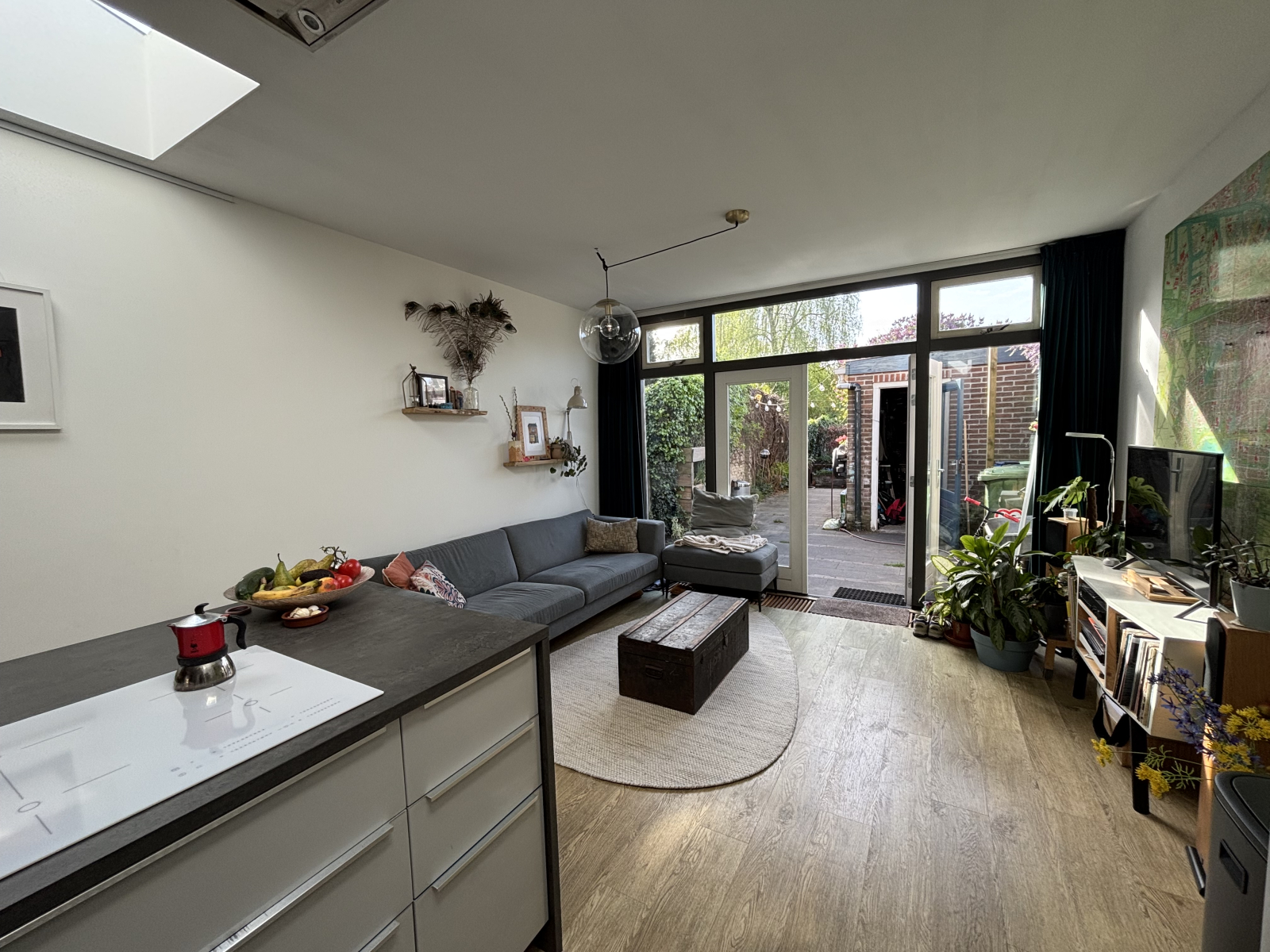 Comfortable and attractive house with character and a large garden