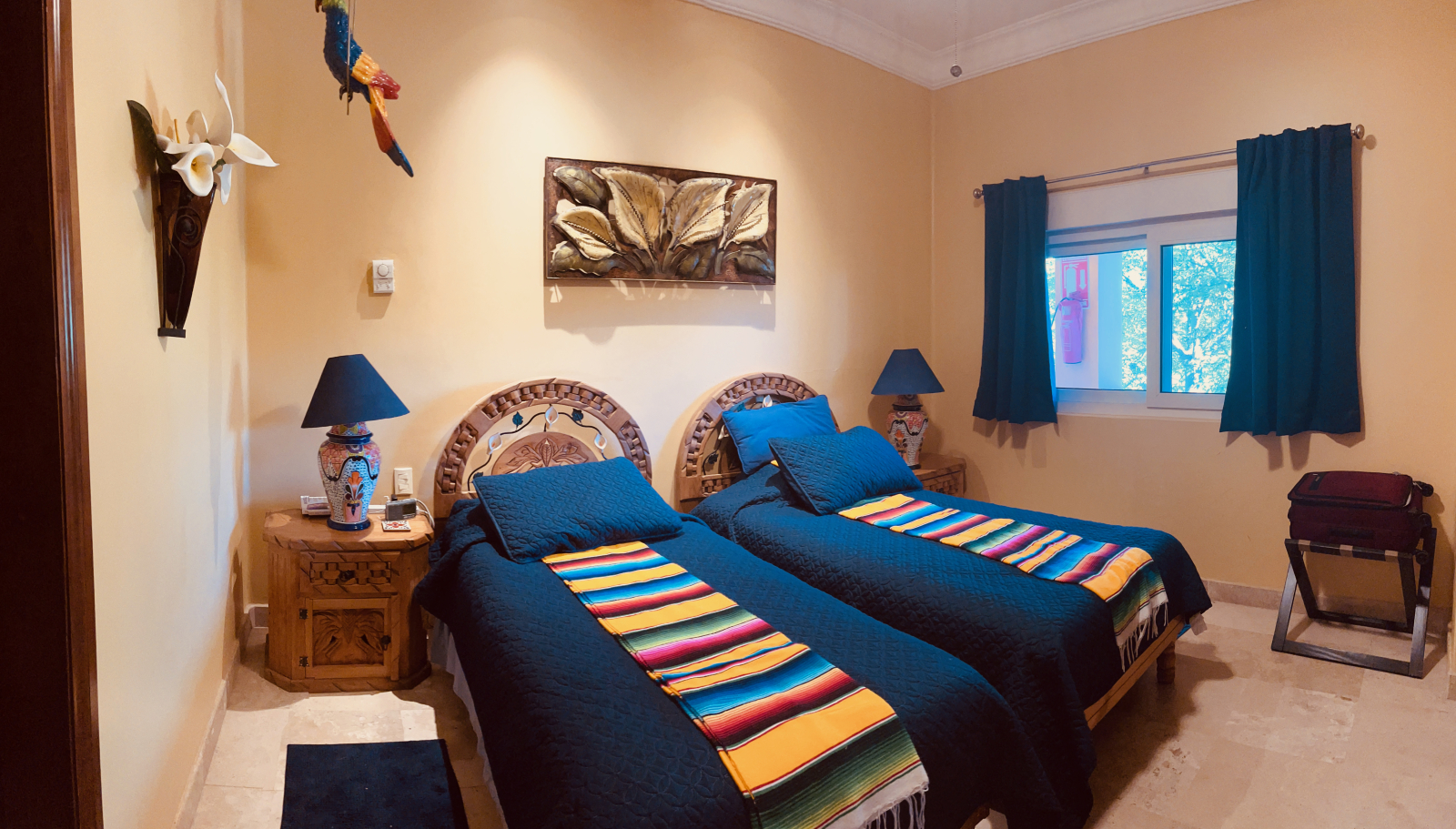 Disfruta del sol en nuestro lujoso piso en este resort de golf cerrado en la playa